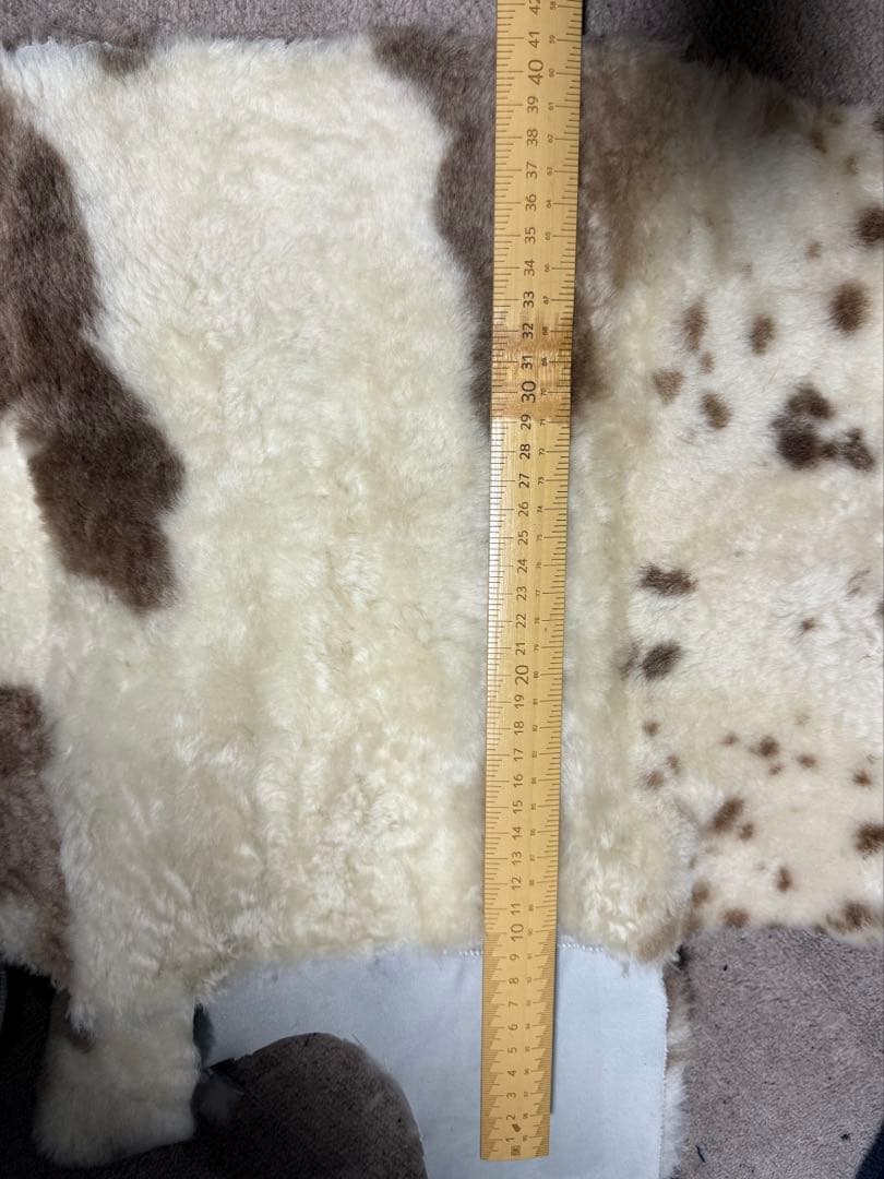 rewon3000様❤️リアルムートンファー革❤️バック作り、子供のスカートにも