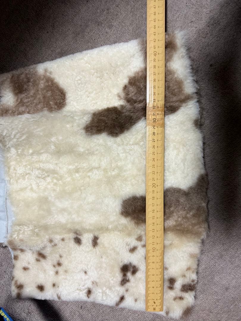 rewon3000様❤️リアルムートンファー革❤️バック作り、子供のスカートにも