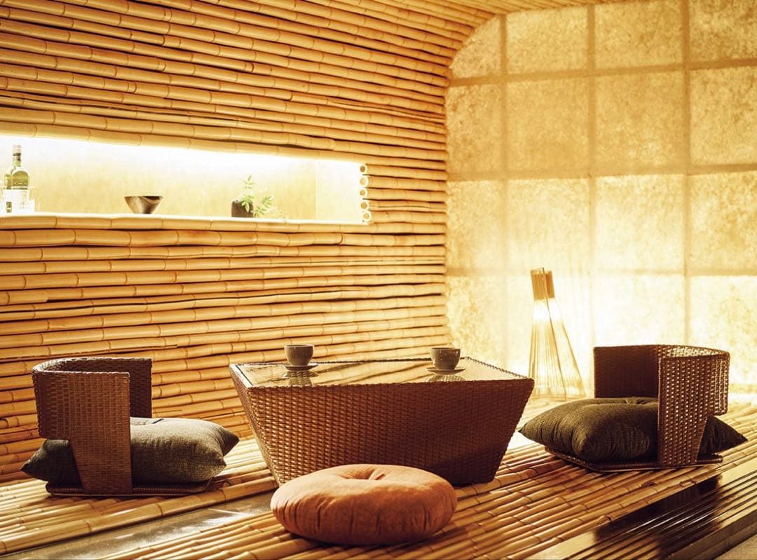 ブラウンラタン風座椅子2脚セット(フレームのみ)