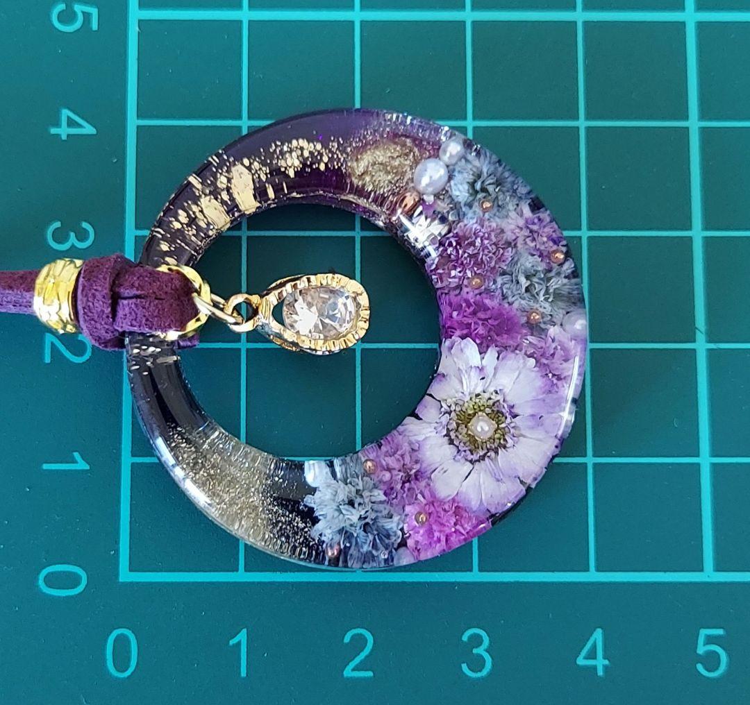 【1390】レジン　マトリカリア　ネックレス　ペンダント　ハンドメイド