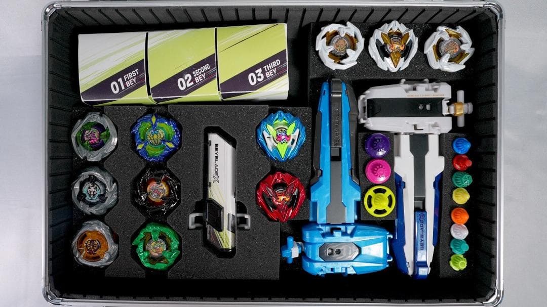 サ*郎様 ケースのみ商品 ベイブレードX 収納box ギアケース B級品 おまけ