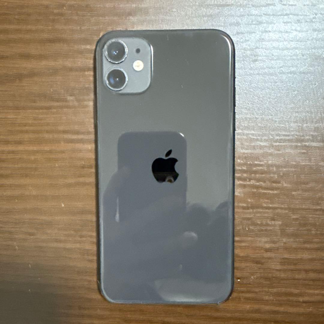 iPhone 11 64GB SiMフリー 初期化済み