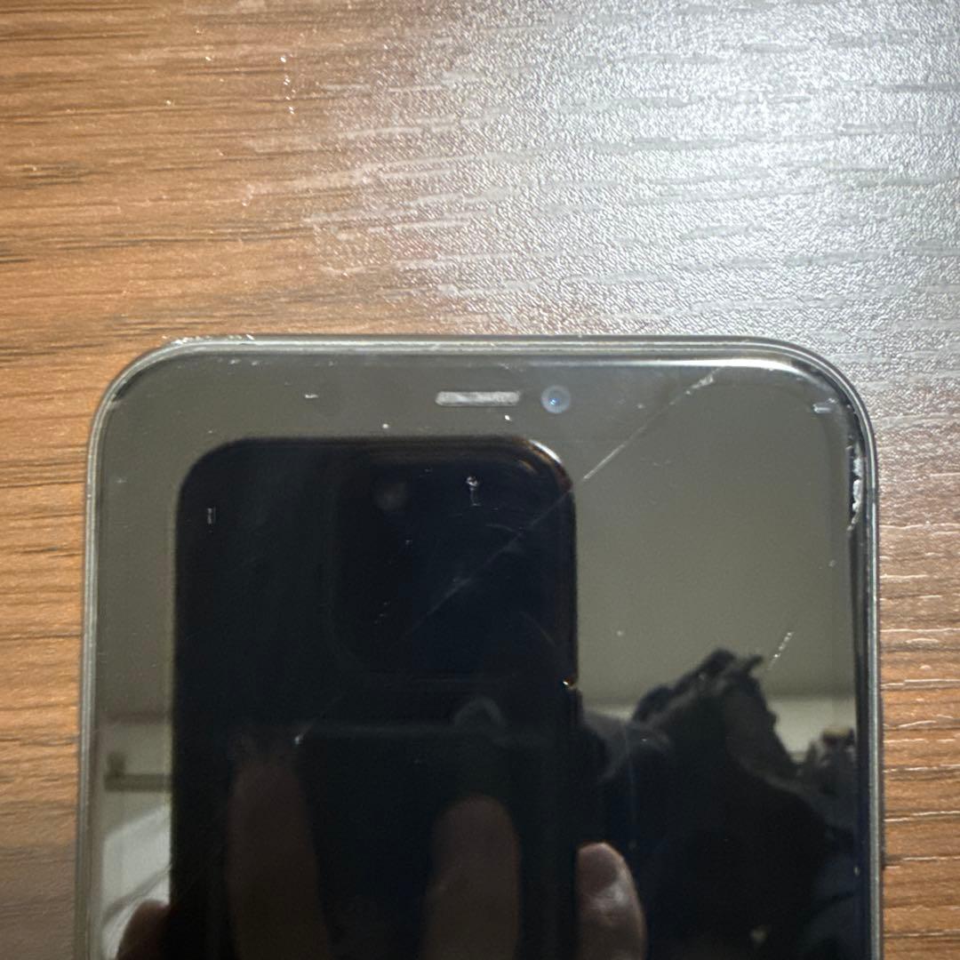 iPhone 11 64GB SiMフリー 初期化済み