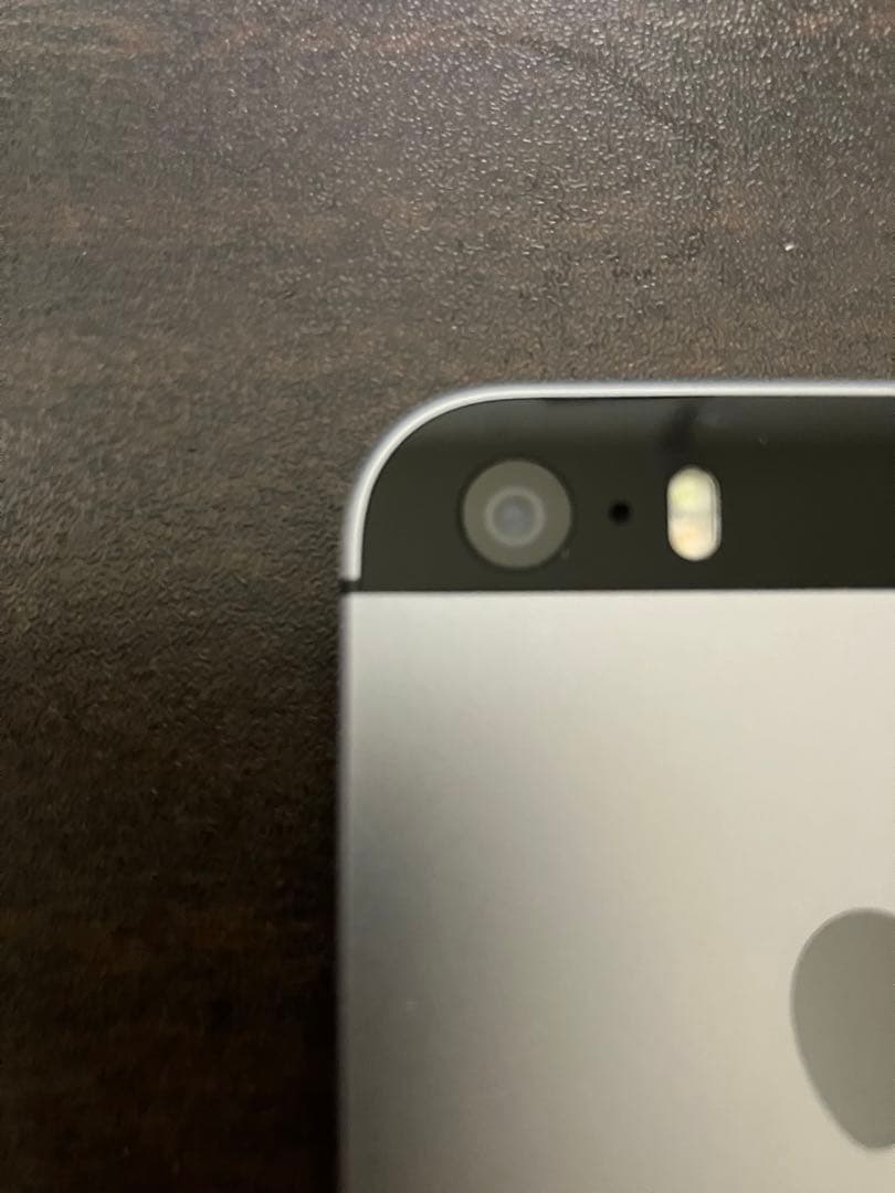 Apple iPhone SE (第1世代) 64GB スペースグレイ