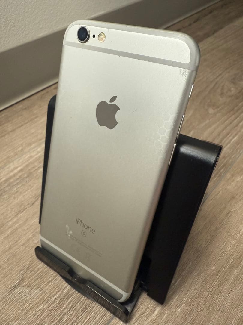 iPhone 6s シルバー32GB