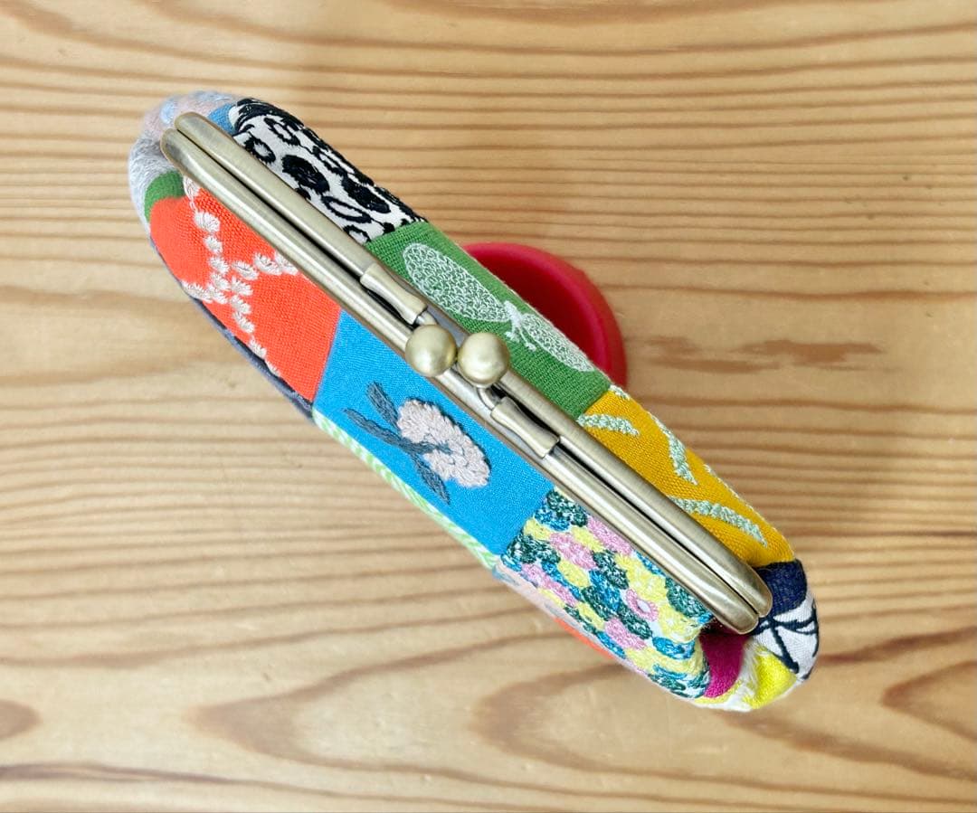 【該当者さま専用作品につきご購入不可となります】パッチワーク 親子がま口ポーチ