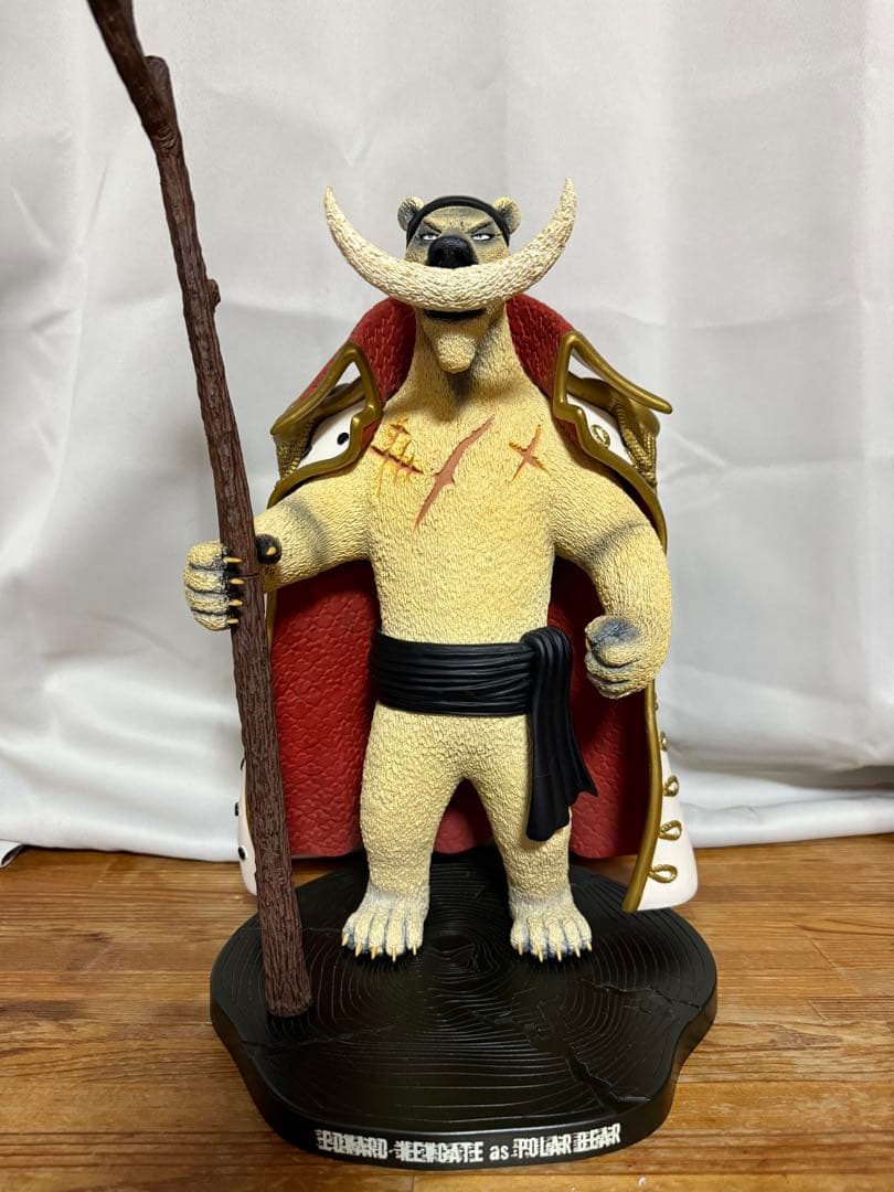 【期間限定値下げ】白ひげ シロクマ フィギュアーツzero