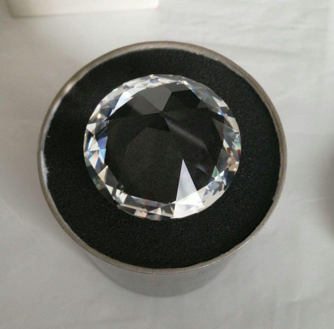 SWAROVSKI スワロフスキー ダイアモンドカット チャトン 置物