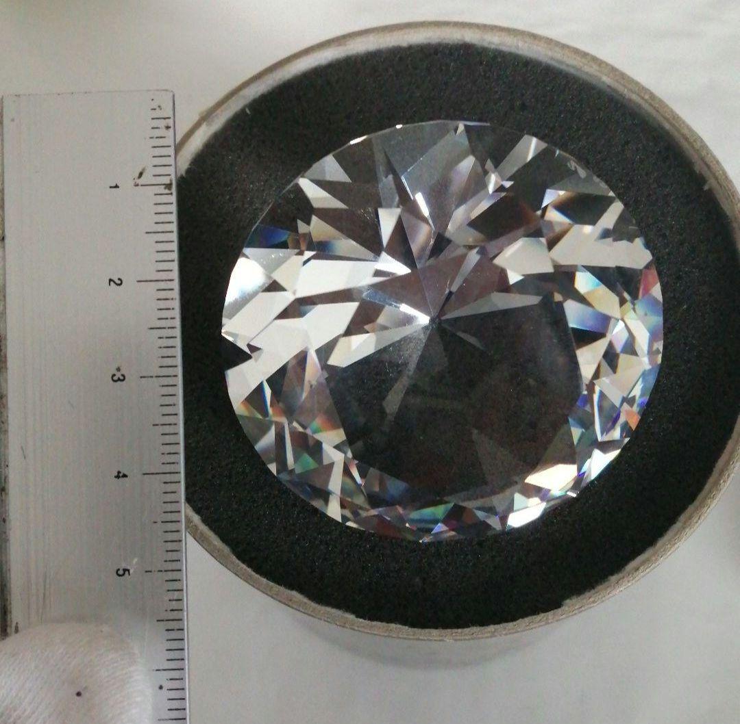 SWAROVSKI スワロフスキー ダイアモンドカット チャトン 置物