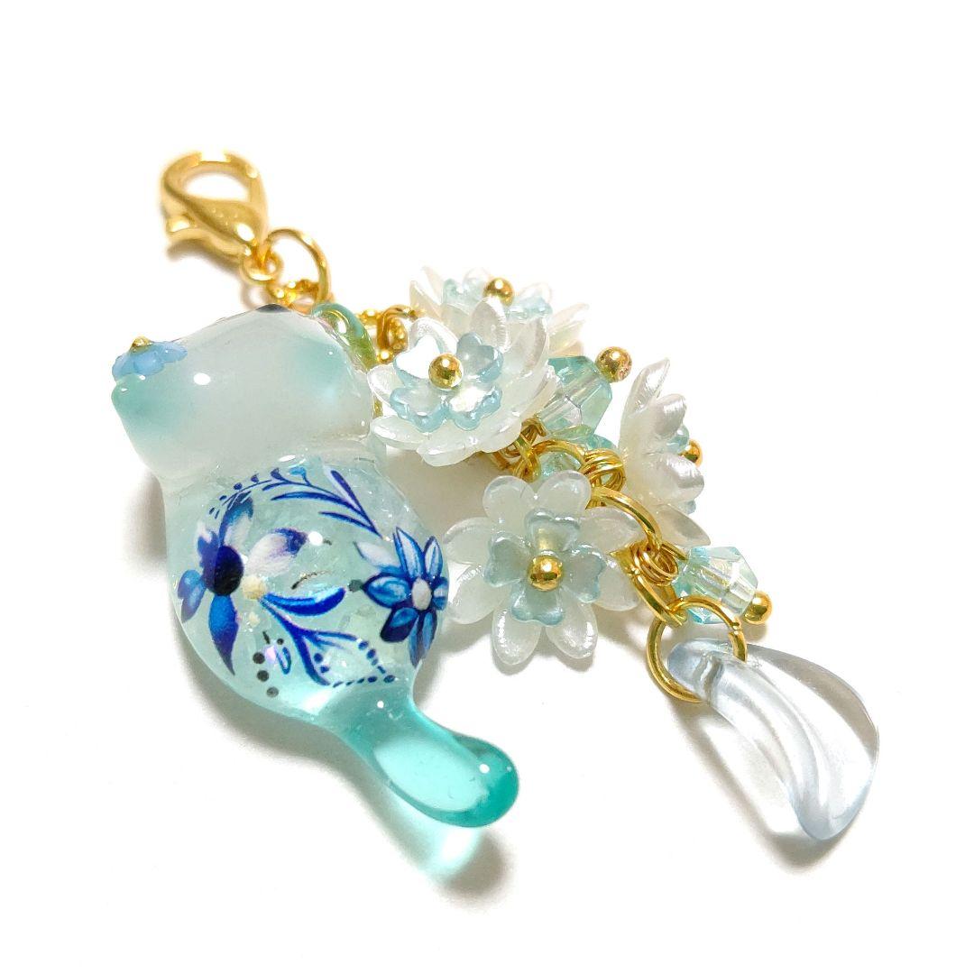 専用商品K-10130 じゃれ猫チャーム(お花 花びら)
