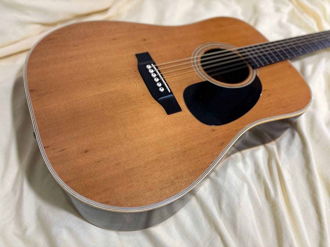 ギター three S suzukiviolin W-150 Nagoya Japan