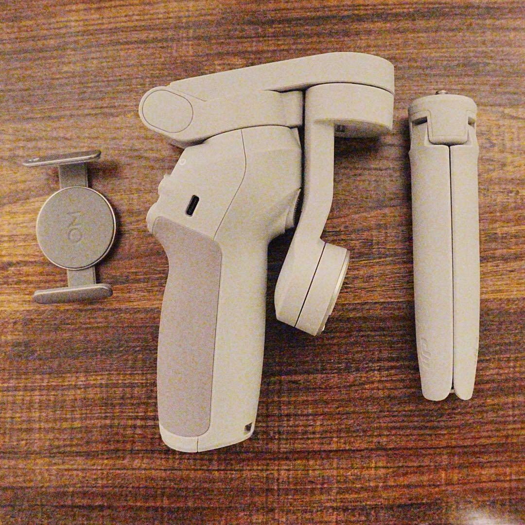 DJI Osmo Mobile SE（スマホジンバル）