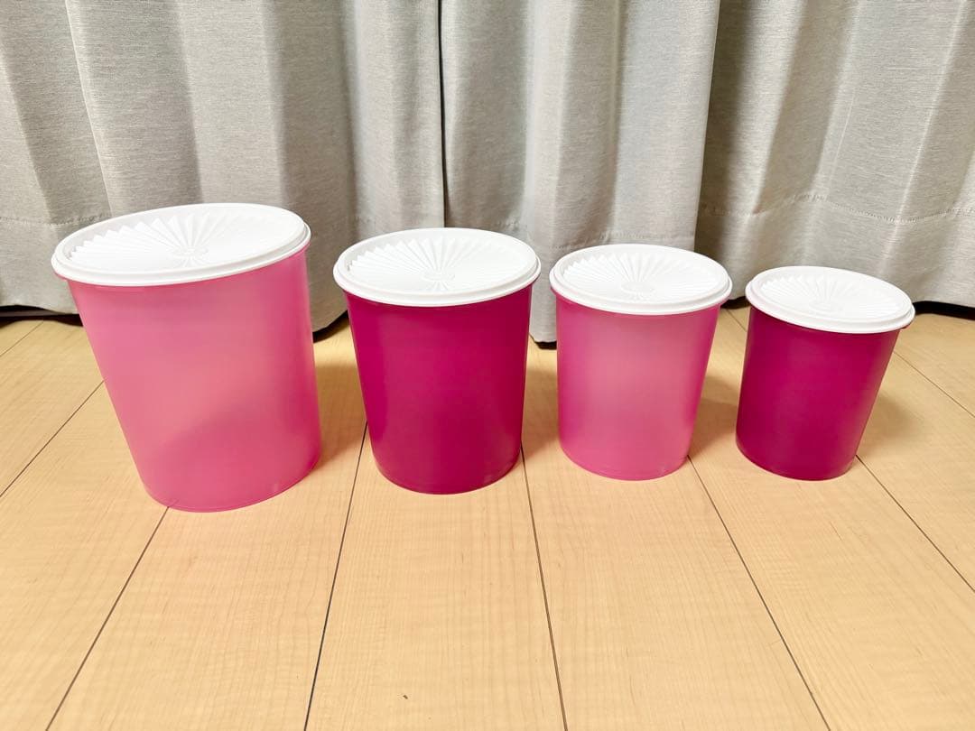 【未使用】タッパーウェア グランプリデコレーター 4個 セット ピンク 保存容器