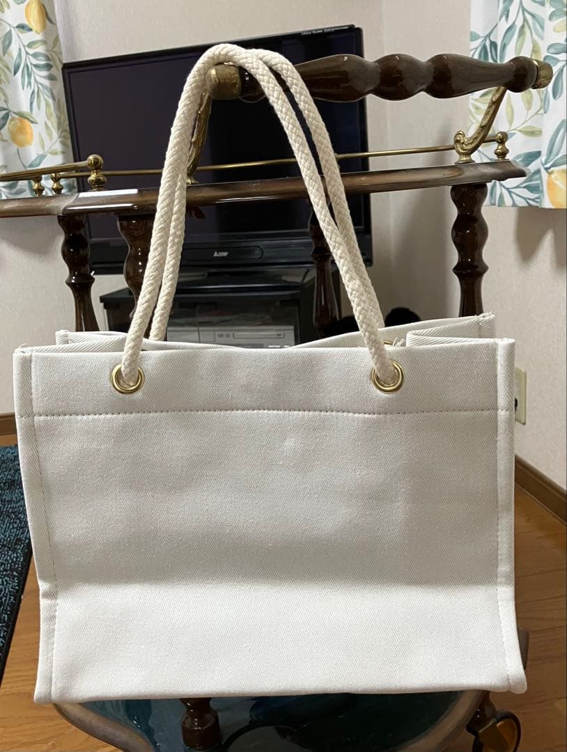 CHANEL ノベルティ　トートバッグ白　新品