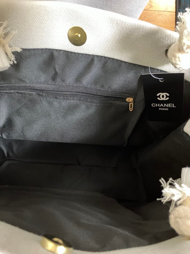 CHANEL ノベルティ　トートバッグ白　新品