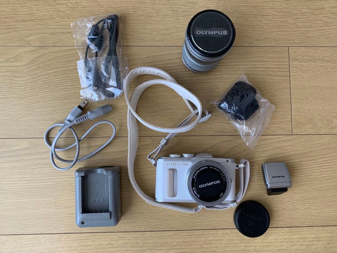 【OLYMPUS】オリンパス/E-PL8 ミラーレス一眼 ホワイト