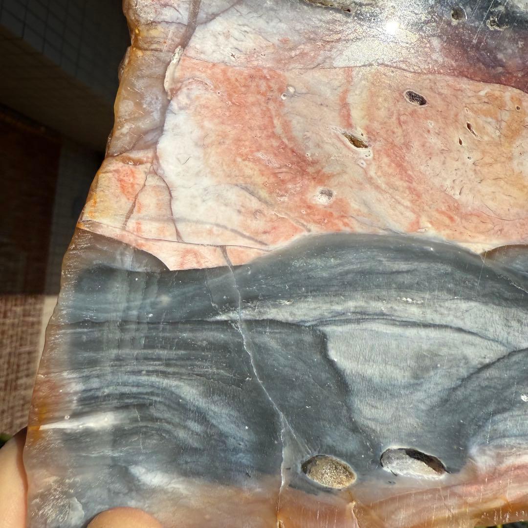 高品質　ペトリファイドウッド　520g プレート　底面磨き　台座付き　珪化木②