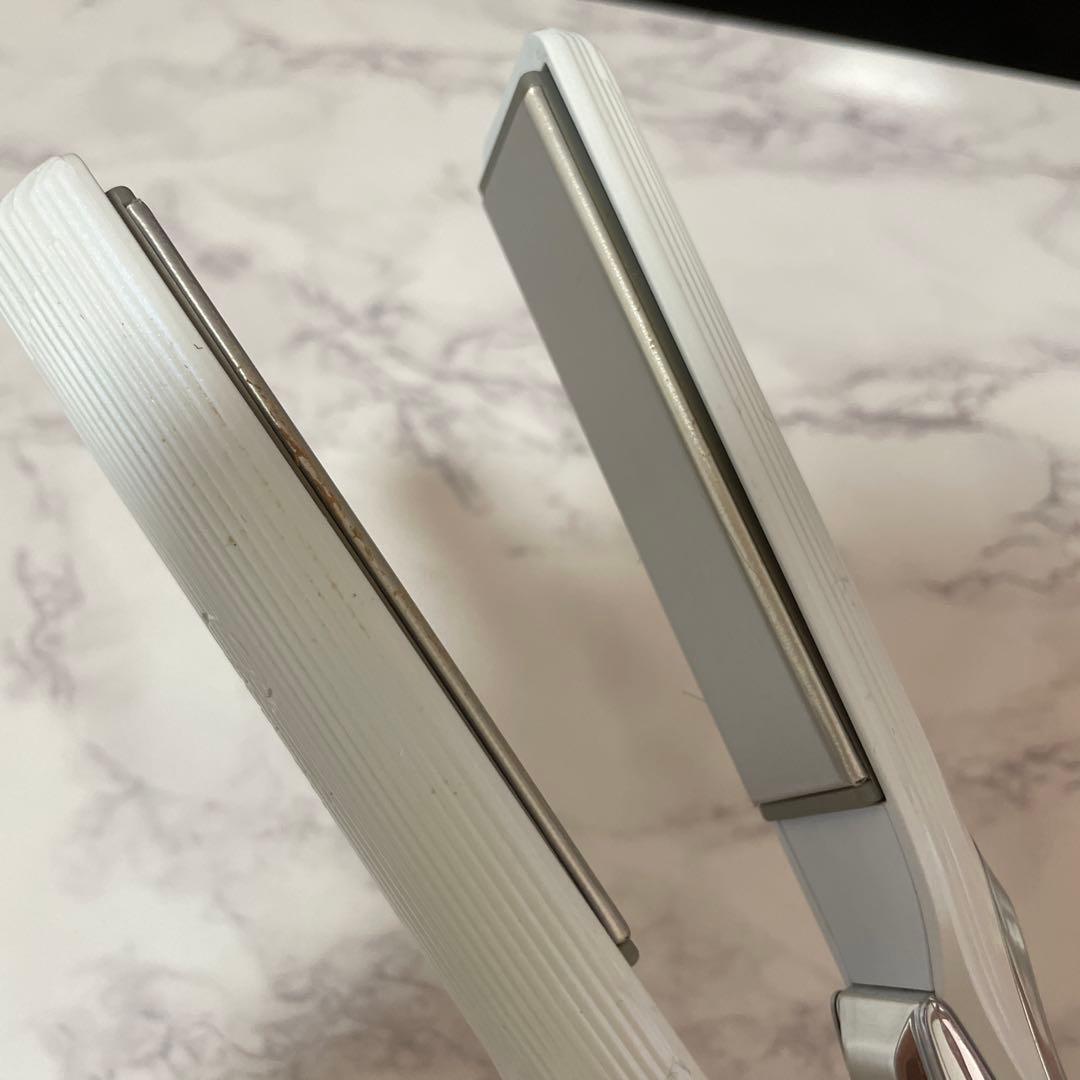 り*つ様 ReFa ストレート アイロン プロ（ホワイト）