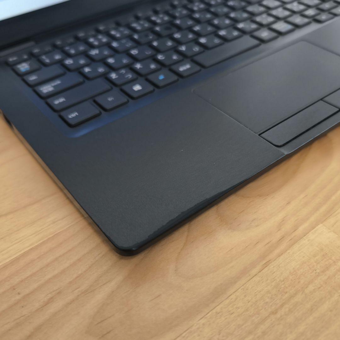 Dell 13.3型 ノートパソコン│i5第8世代 Windows11／カメラ付