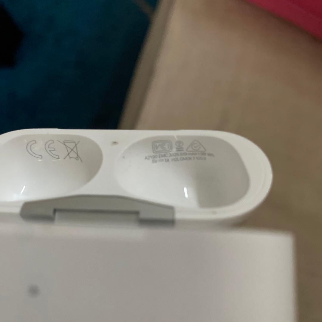 ヘッドホン Apple AirPods Pro MWP22J/A