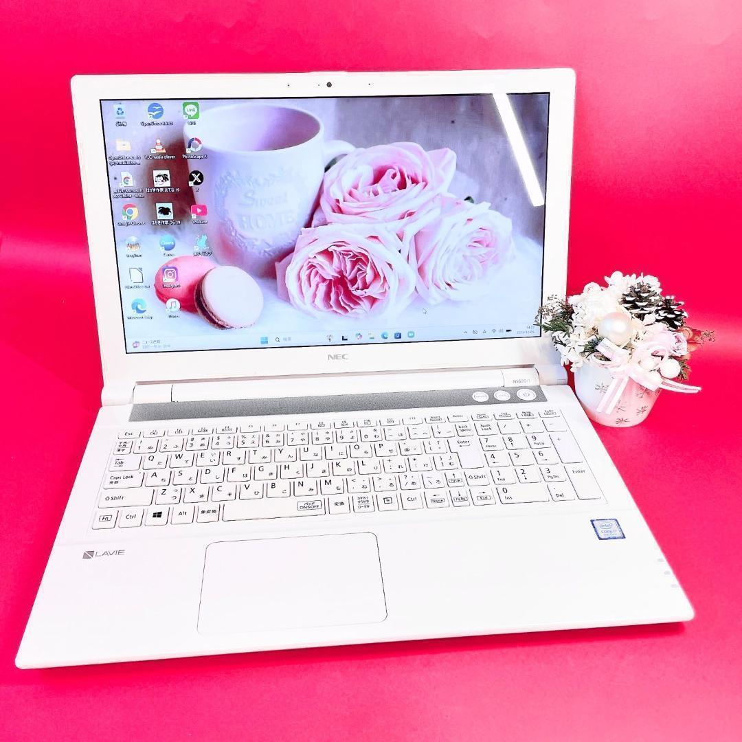 Windows11ならコレ❣️第8世代Corei7薄型ノートパソコン！カメラSSD