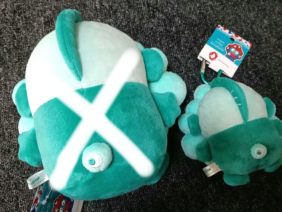 新品タグ付き　サンリオ推しカラー ぬいぐるみ　ハンギョドン　BC　カラビナ