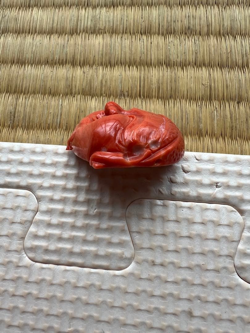 珊瑚　サンゴ　彫刻