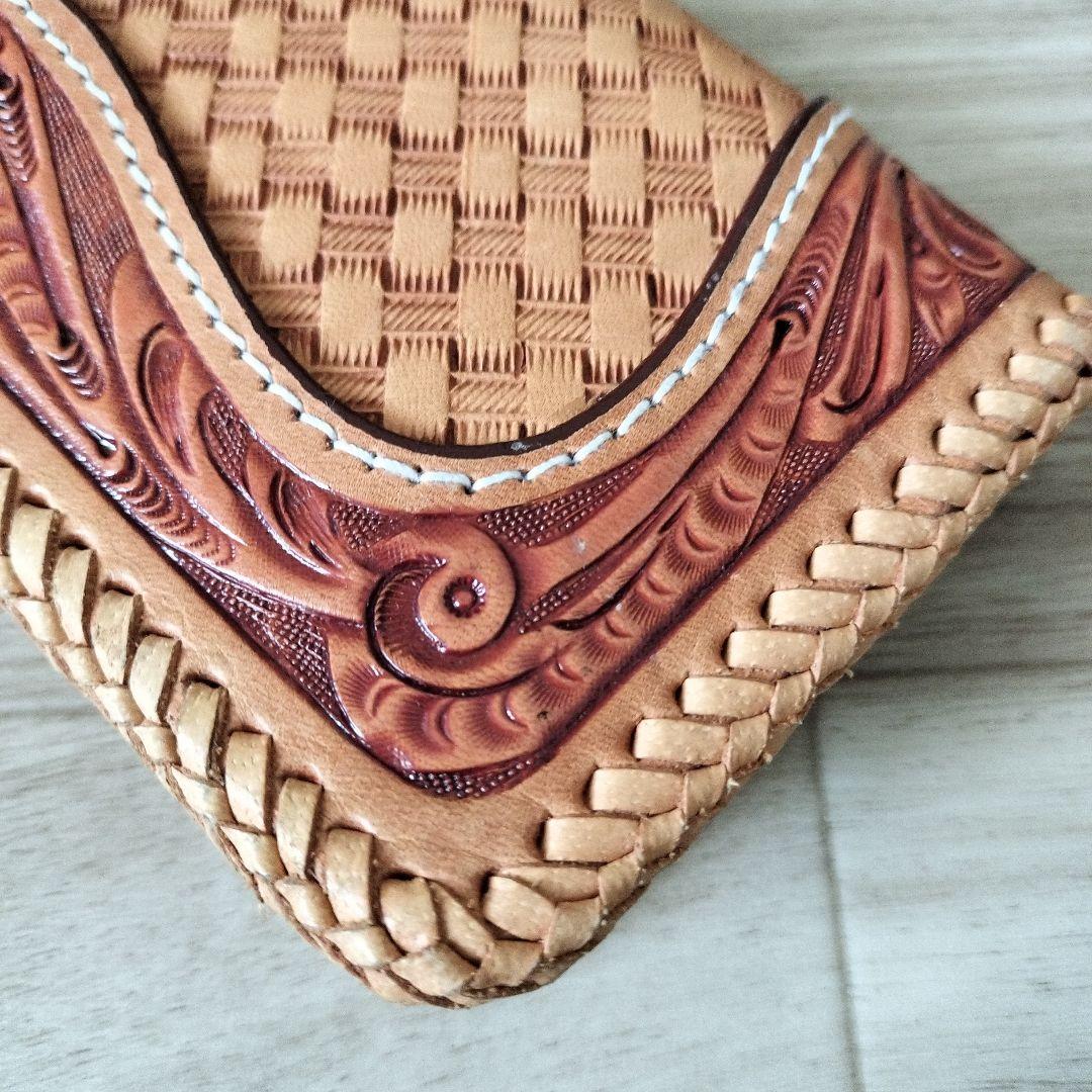 新品未使用 レザー編み込み長財布 カービング