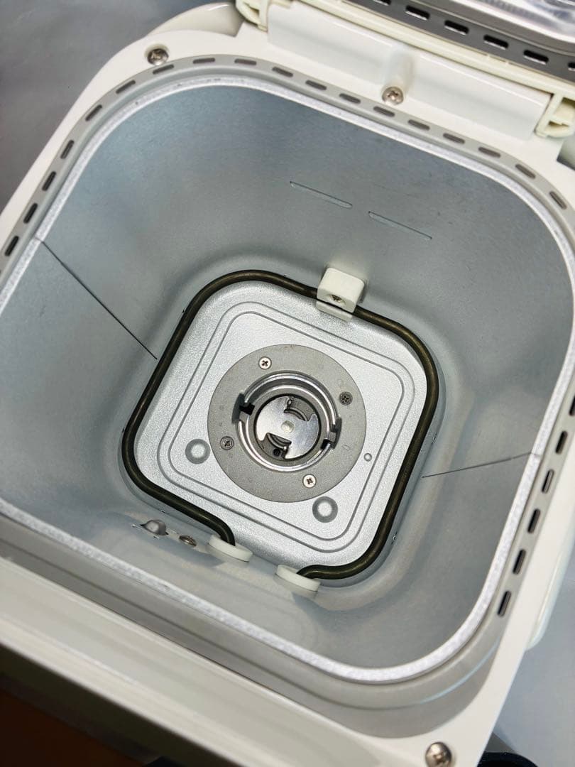 [美品中古] Panasonicホームベーカリー　品番SD-BMS106