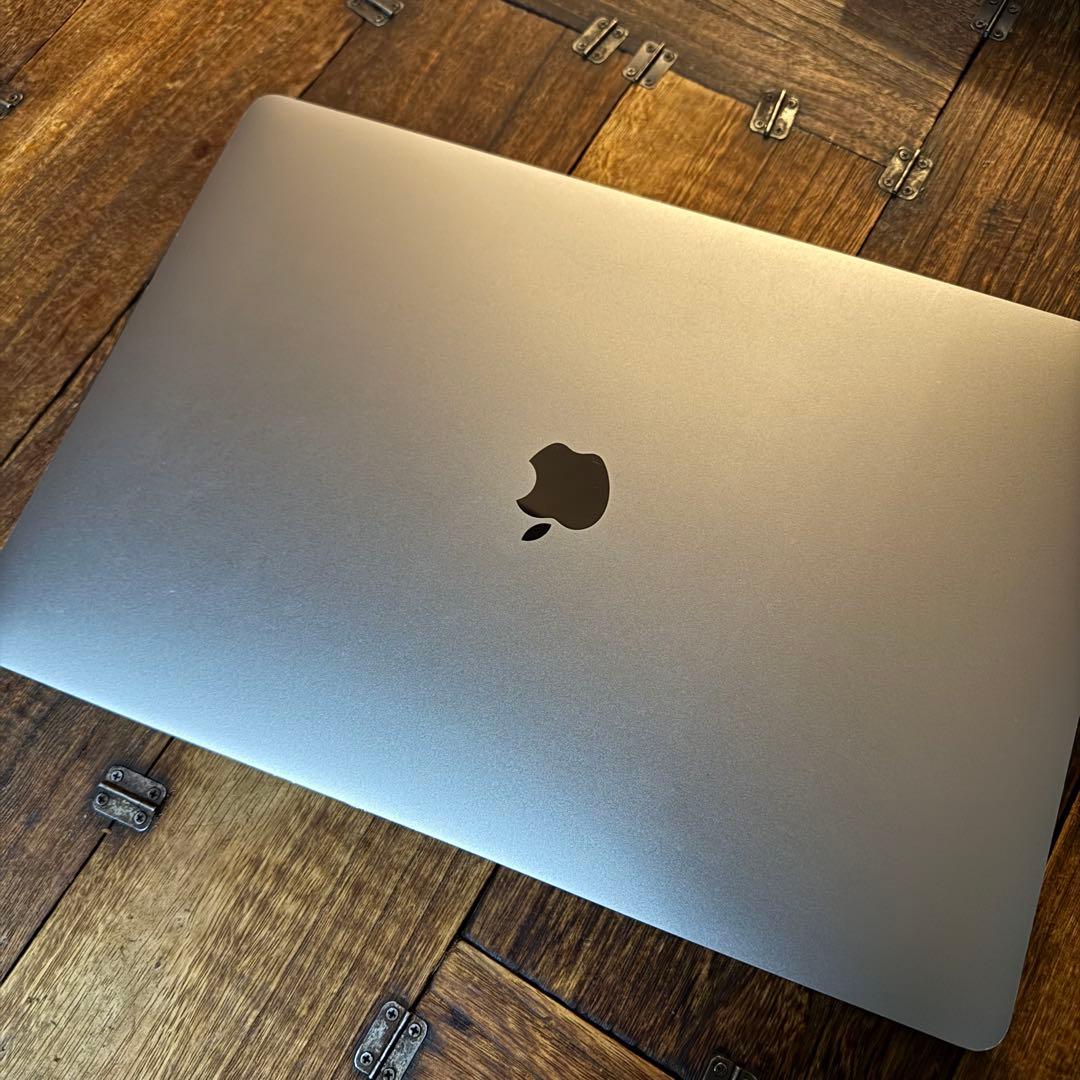 64GB/1TB MacBook Pro16インチ USキー 2019