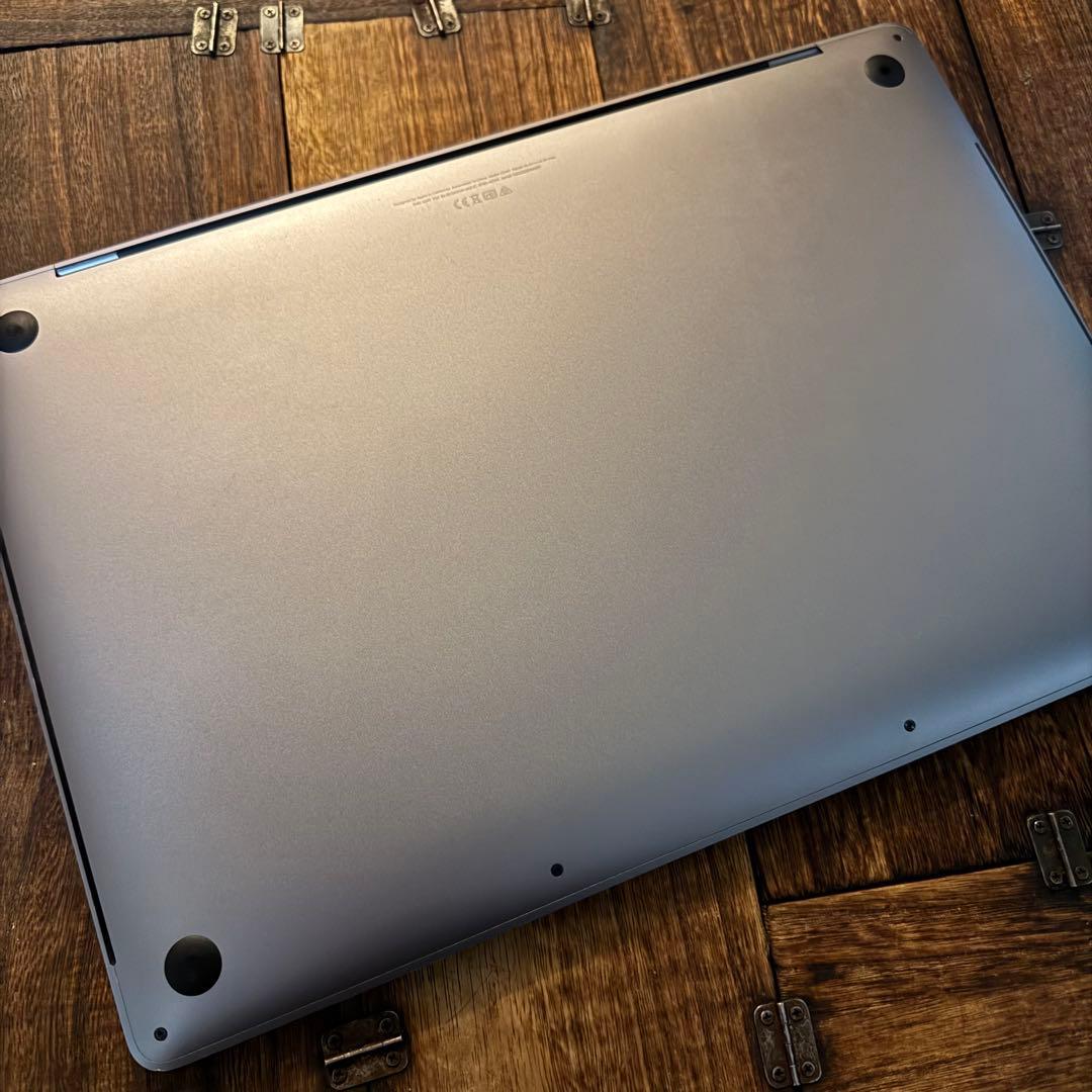 64GB/1TB MacBook Pro16インチ USキー 2019