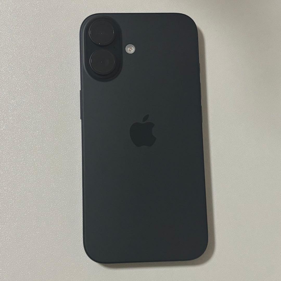 Apple iPhone 16 ブラック 本体
