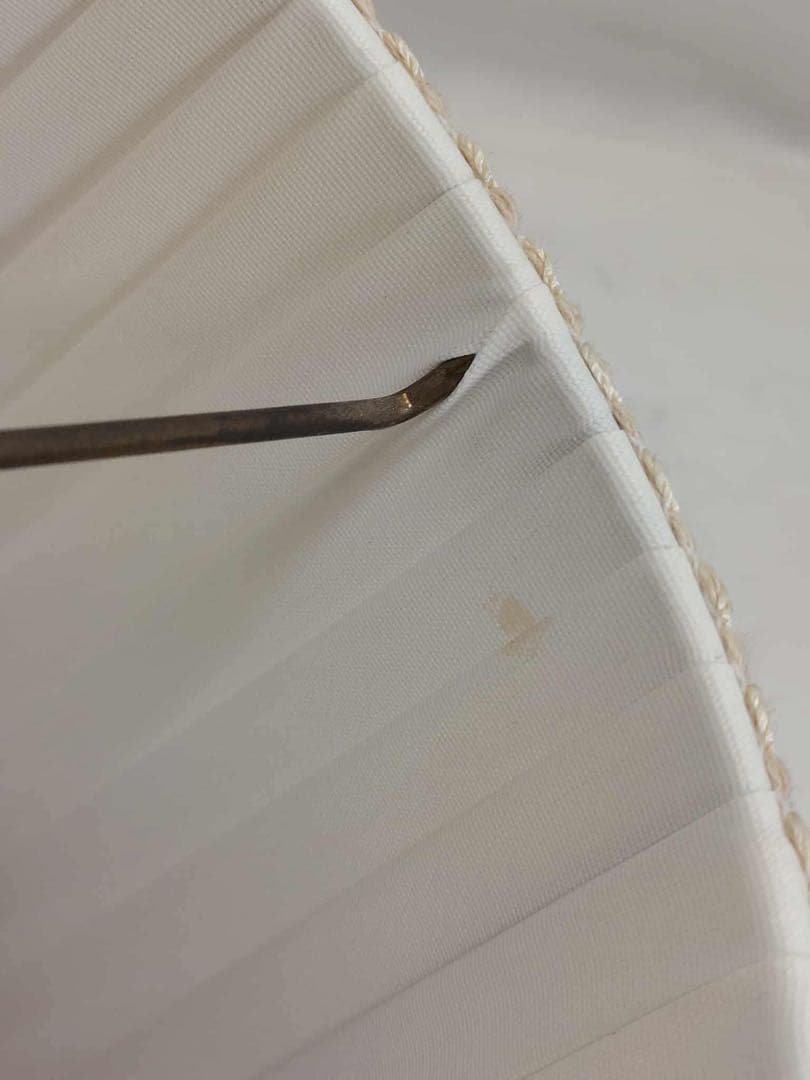 プリーツシェードランプ 陶器 テーブルランプ