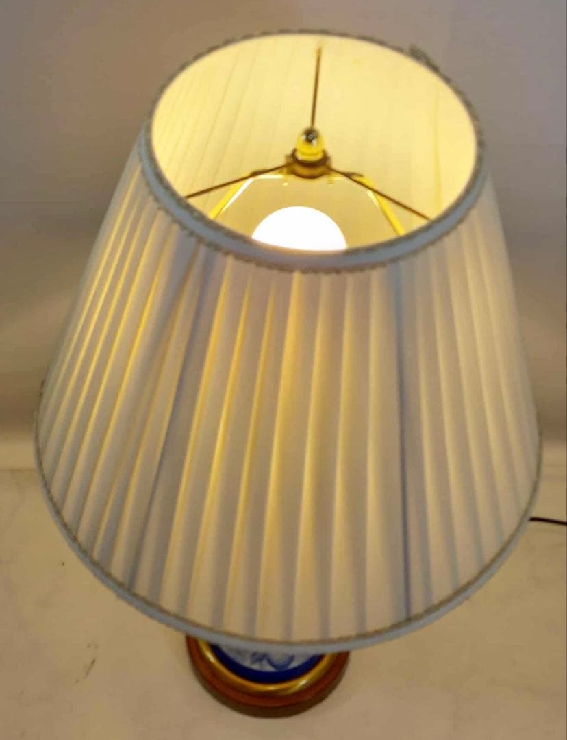 プリーツシェードランプ 陶器 テーブルランプ