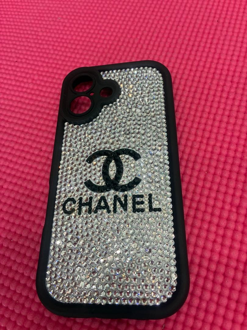 CHANEL iPhone 17専用ケース シルバー