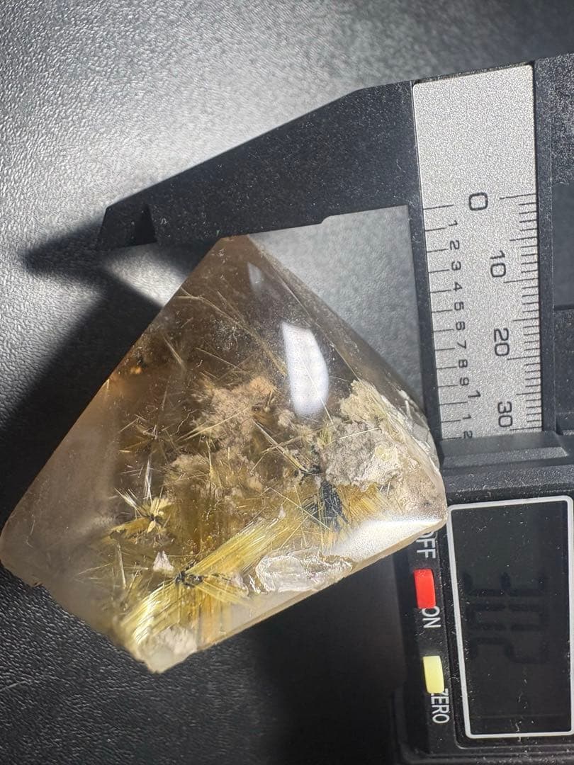 ✨天然ルチルクォーツ 原石 ポリッシュ 標本✨