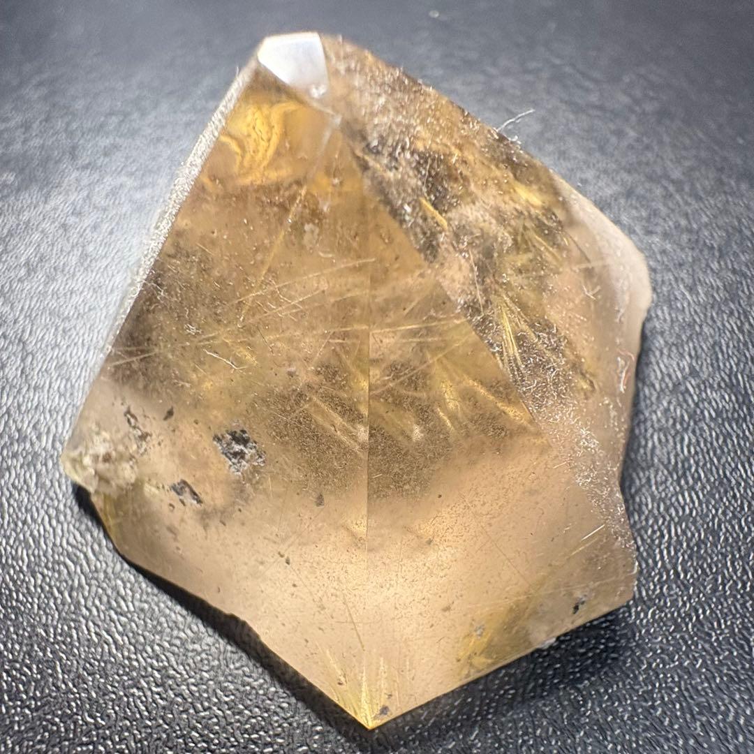 ✨天然ルチルクォーツ 原石 ポリッシュ 標本✨