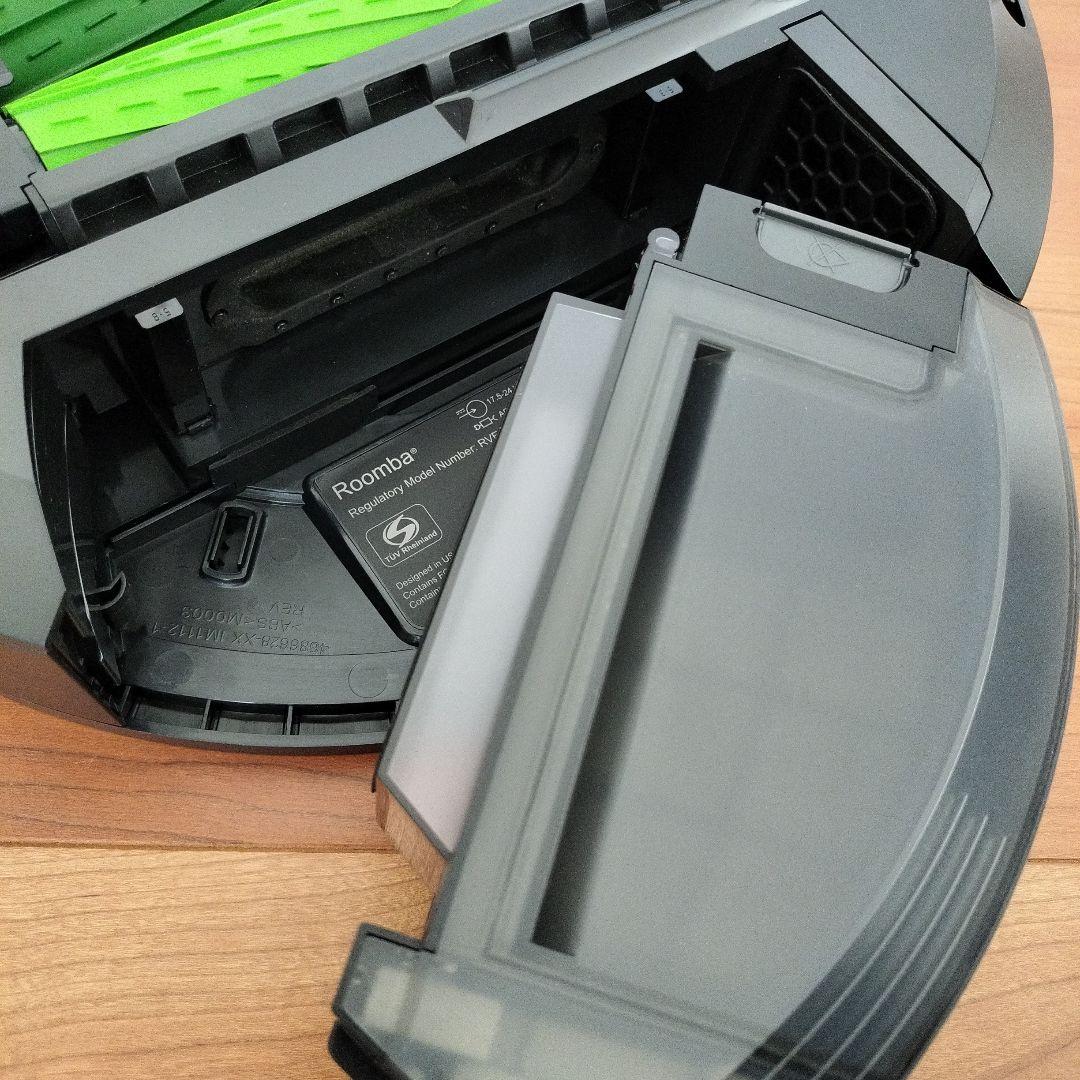 ルンバ　j7ロボット掃除機　iRobot Roomba 　 j715860