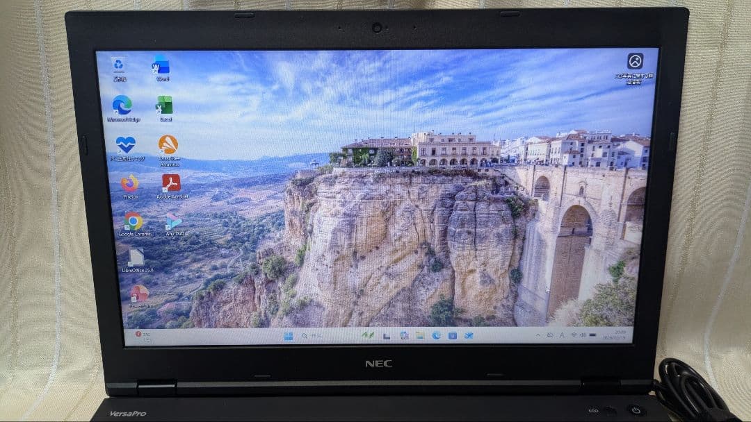 SSD起動早い★VersaPro i5-8世代 8GB 128GB Office