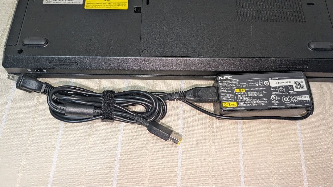 SSD起動早い★VersaPro i5-8世代 8GB 128GB Office