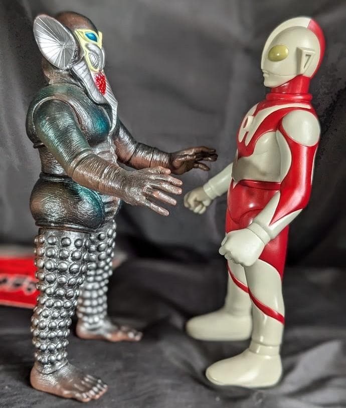 楳図かずお版 ウルトラマン＆メフィラス星人 （フューチャーモデルズ）２体セット