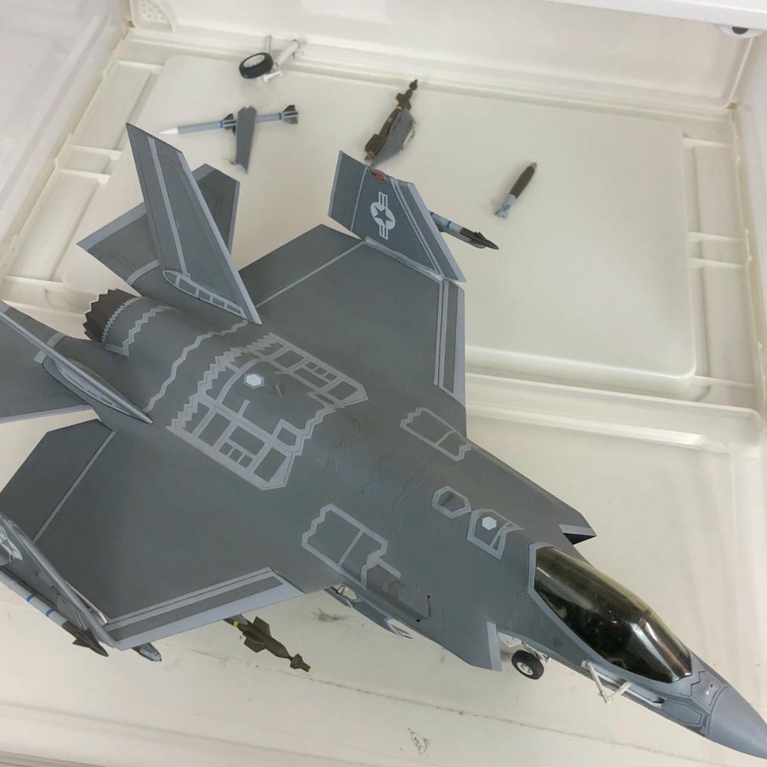 戦闘機 模型 1/48 F-35A ライトニングⅡ 完成品 ジャンク