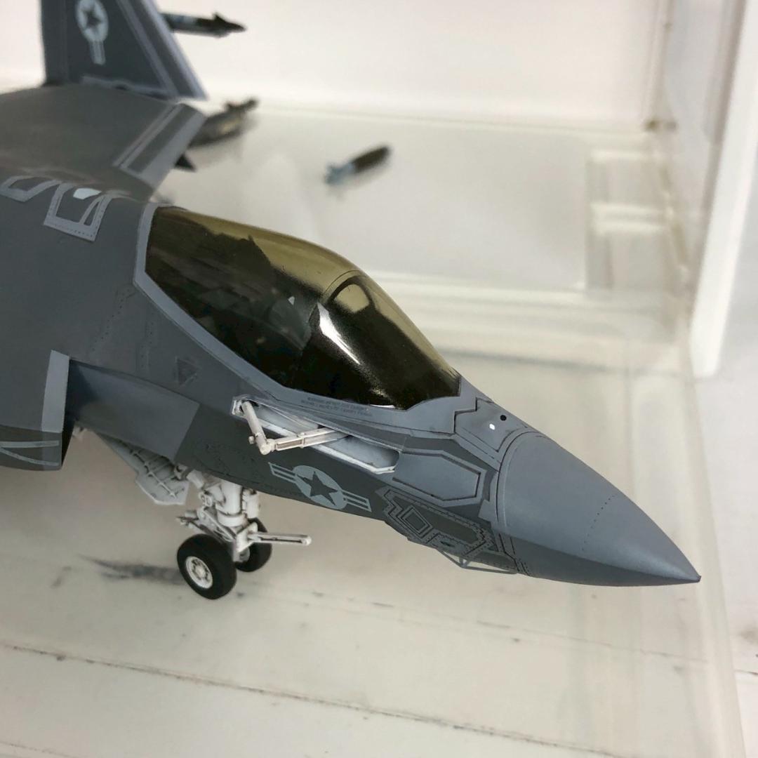 戦闘機 模型 1/48 F-35A ライトニングⅡ 完成品 ジャンク
