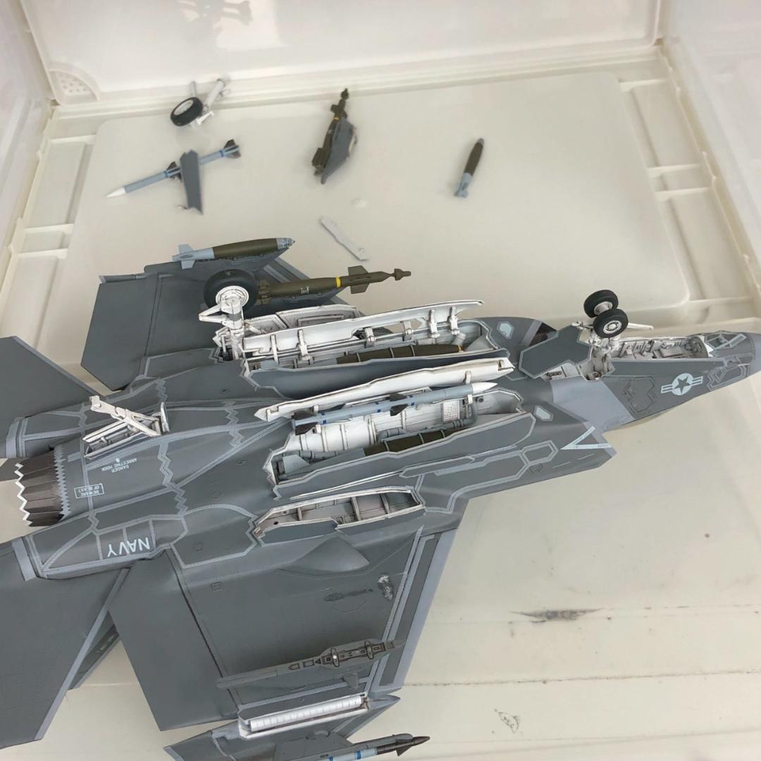 戦闘機 模型 1/48 F-35A ライトニングⅡ 完成品 ジャンク