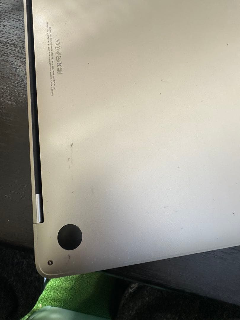 【ジャンク】MacBook pro 2018 13インチ シルバー