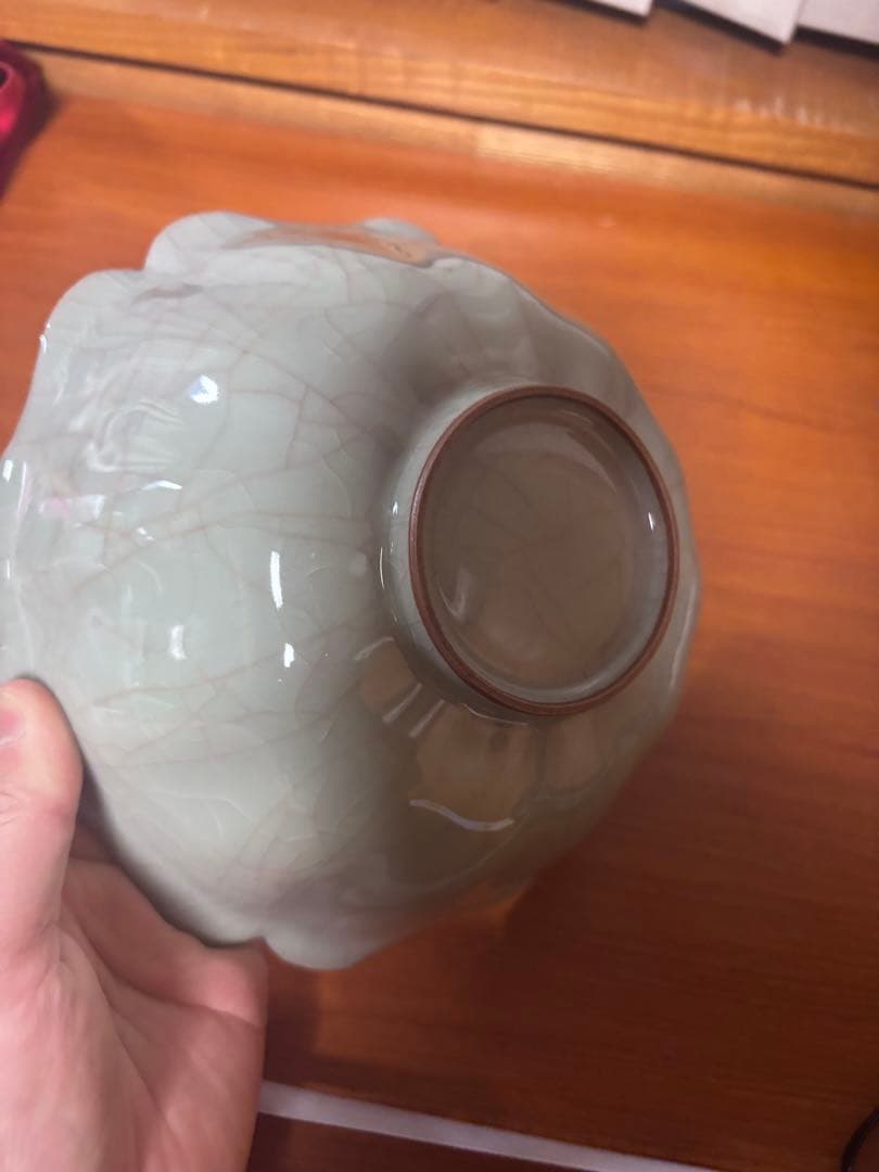 川瀬　忍作　青磁輪花鉢