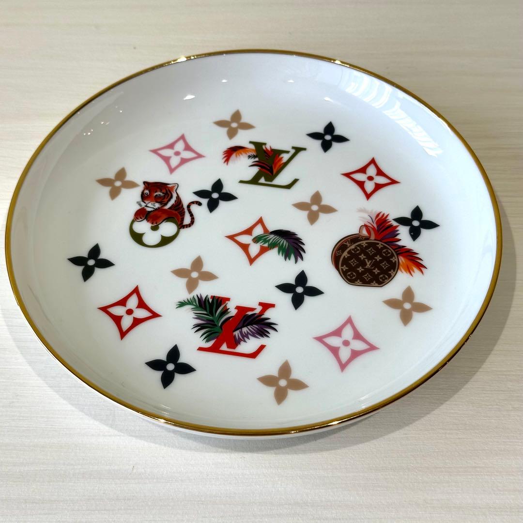 【展示品】ルイ・ヴィトン アシェット４ タイガー レザーケース付き