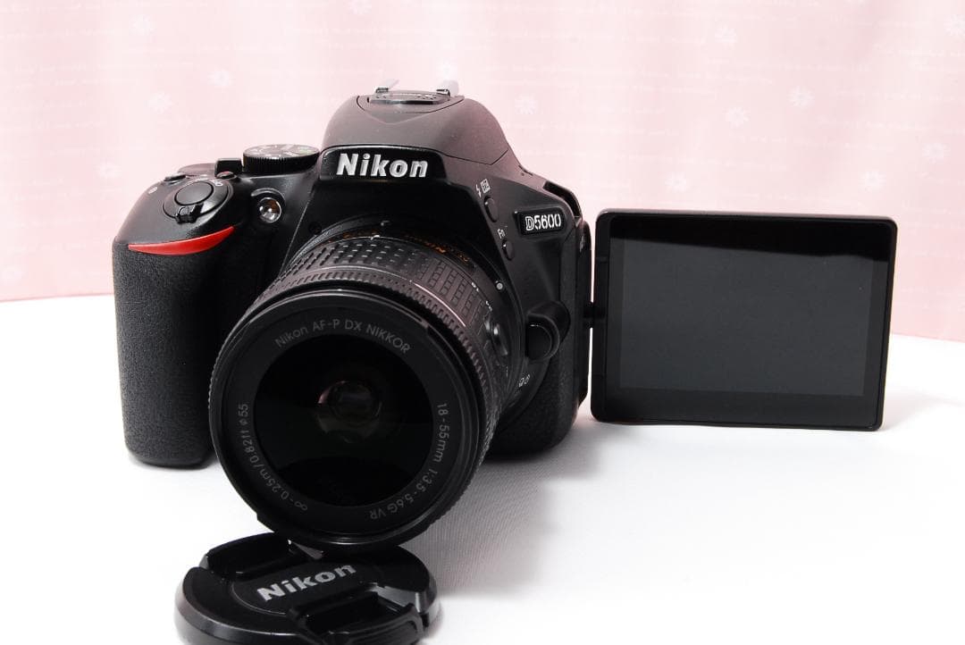 〓Wi-Fi機能搭載〓ニコン Nikon D5600 2416万画素・自撮りOK