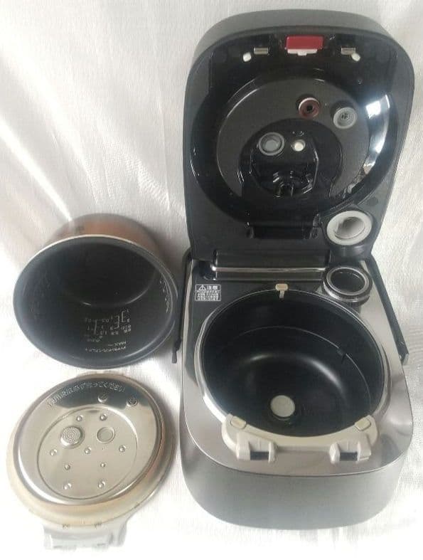 パナソニック SR-VSX108 ブラック 炊飯器 Wおどり炊き 7520