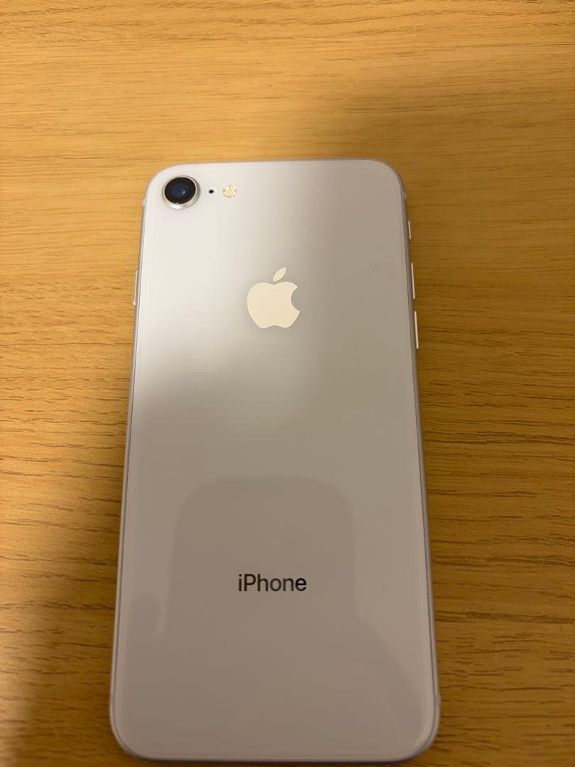 iPhone8 256GB シルバー　SIMフリー 箱付